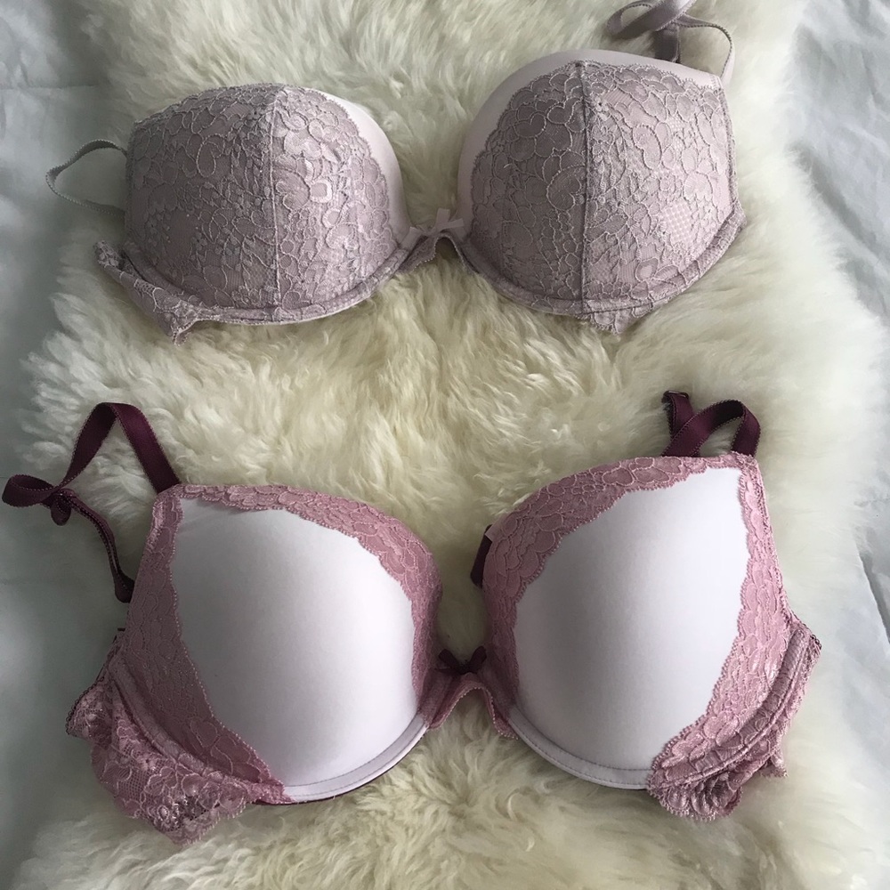 2 Victoria’s Secret Gorgeous Bras